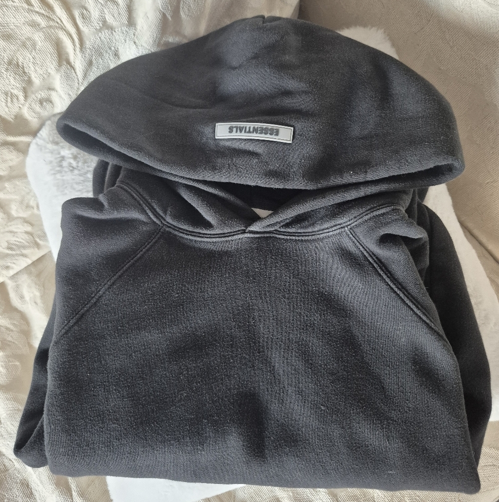 Essentials Fear Of God Washed Black Hoodie Sweater XS